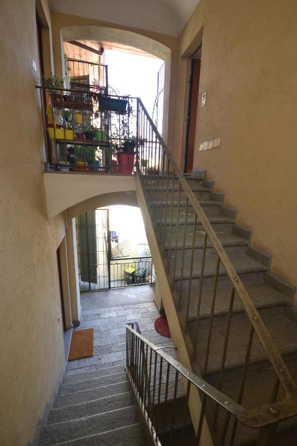Casa Nel Borgo Vicinissima Al Centro Di Torino Apartment Luaran gambar