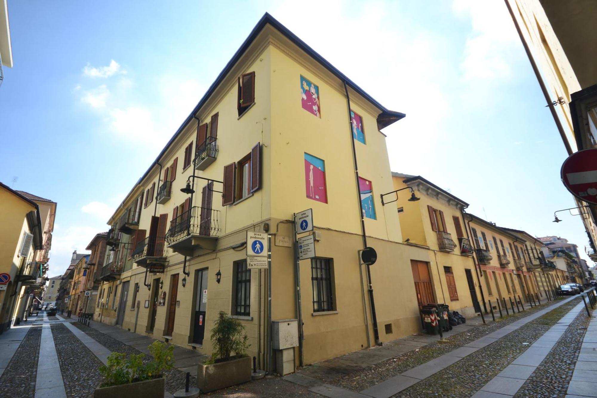 Casa Nel Borgo Vicinissima Al Centro Di Torino Apartment Luaran gambar